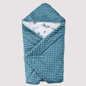 Baby car seat blanket with hood, 80x80 cm, Oeko-Tex certified fabrics.Boys Adventure