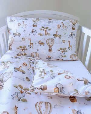 Safari Adventure: Baby Bedding Set in Pure Cotton for Wild Explorers