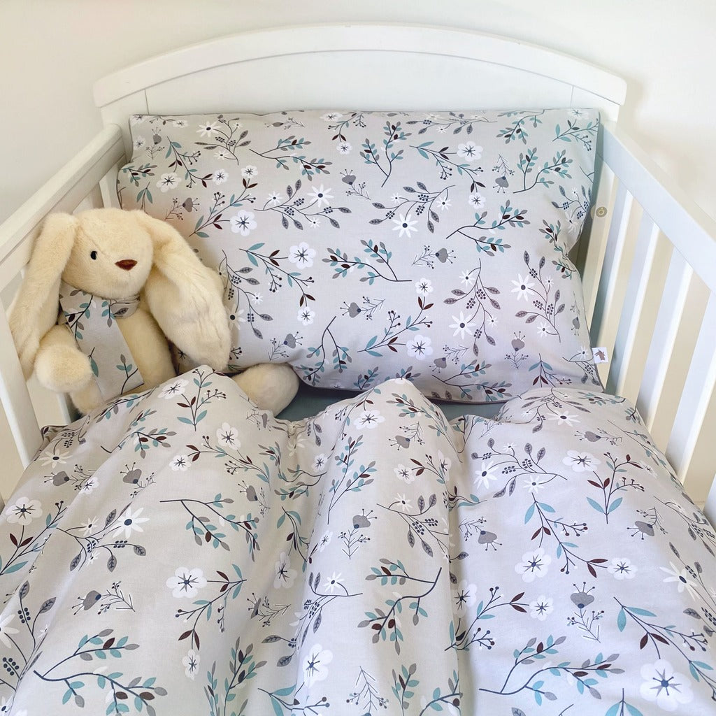 baby girl bedding set
handmade cot bedding
sage green nursery decor
floral baby bedding
neutral baby bedding
natural nursery bedding
Oeko-Tex baby bedding
Northern Ireland baby bedding
baby bedding set UK
light grey baby bedding
double-sided duvet cover baby