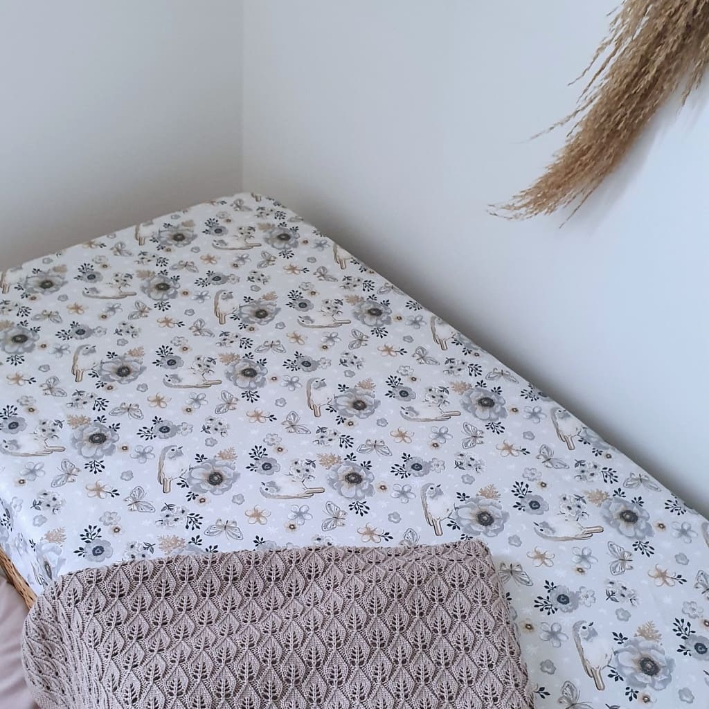 Little Robin Baby Fitted Sheet - Cot and Cot Bed