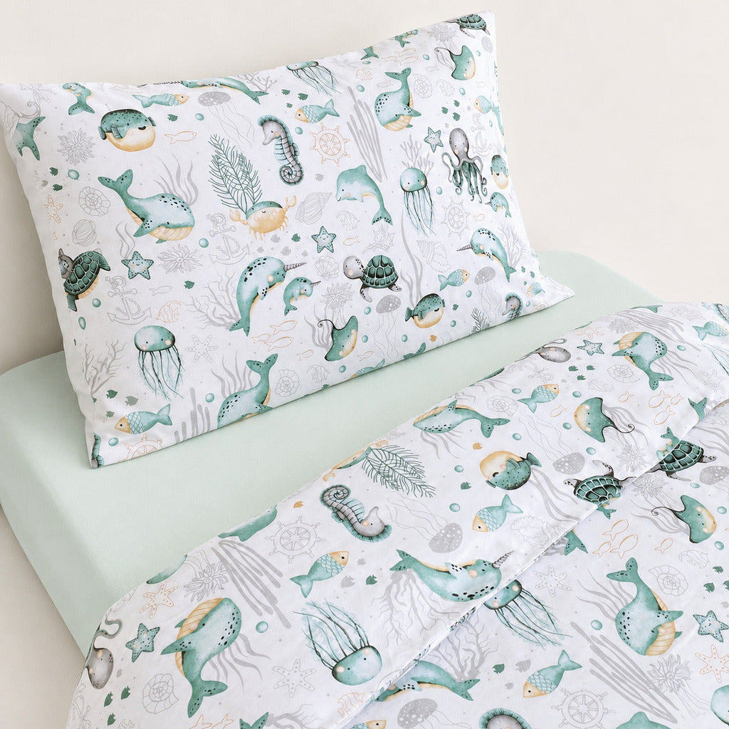Sea life single duvet cover, matching pillowcase and fitted sheet in mint green 100% cotton. Fabricco UK