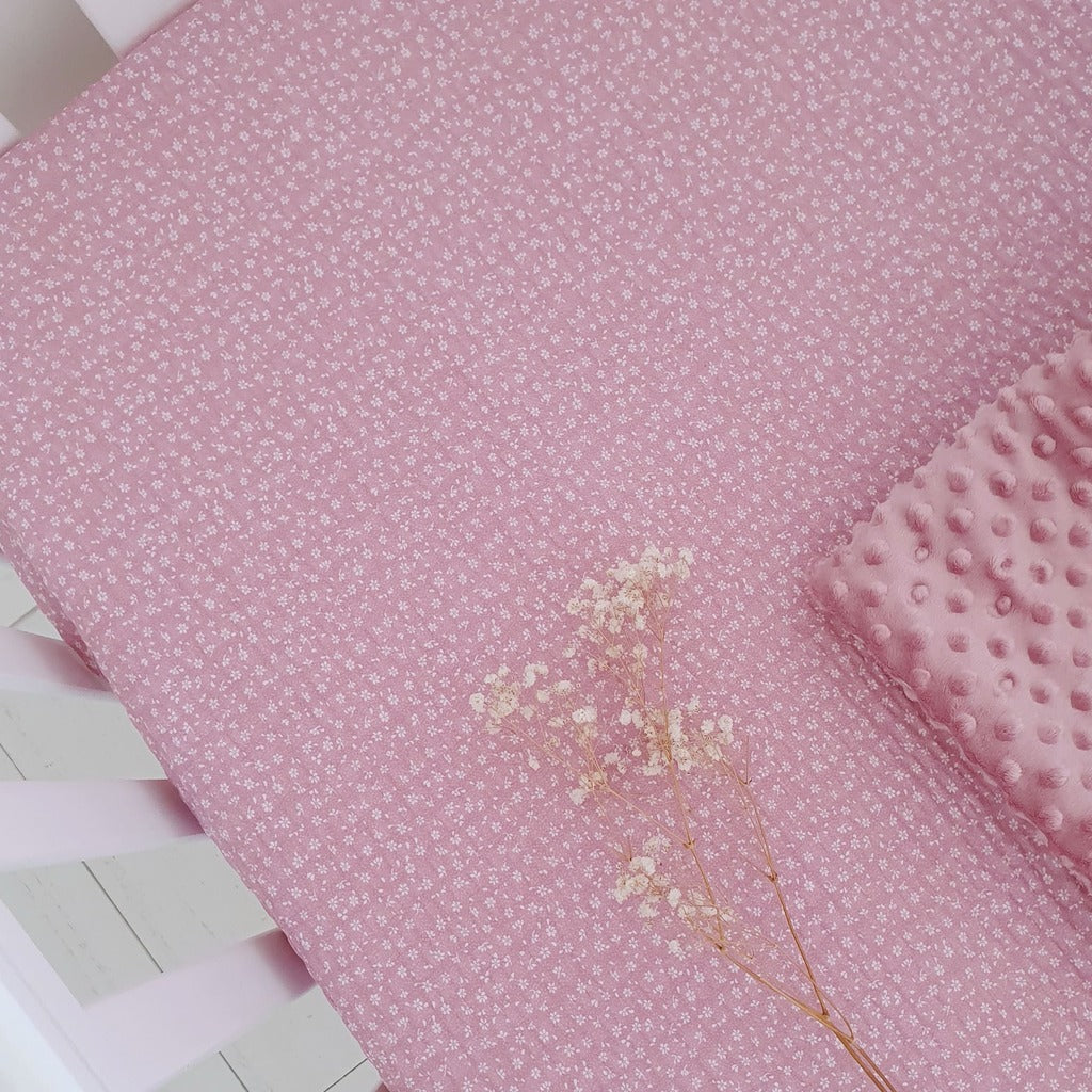 Maxi Cosi , snuzpod, space saver cot fitted sheet pure cotton, baby girl dusty pink nursery