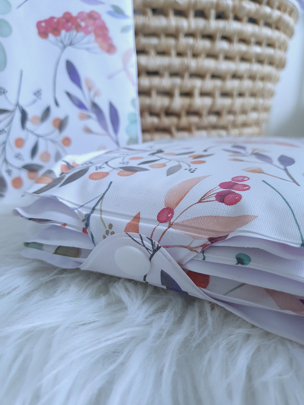 Deluxe Folding Travel Nappy Baby Changing Mat with Popper Close -Rowanberry